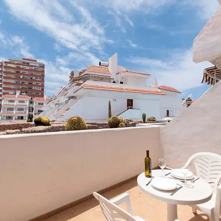 Apartment Blanquitas 6 *